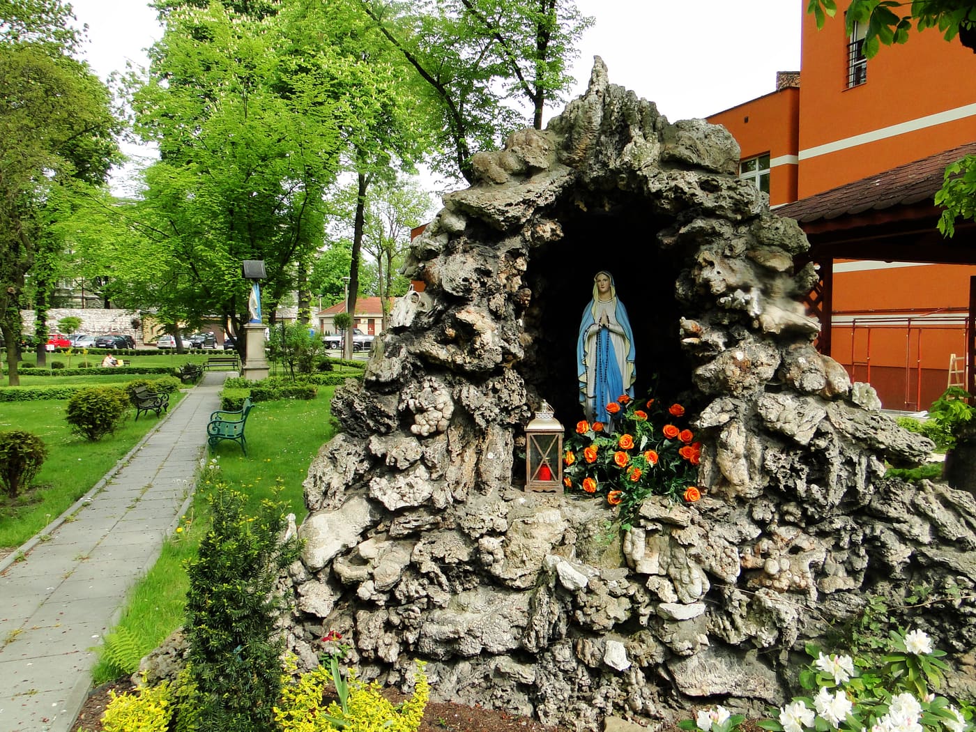 Father Bernatek garden in Kraków