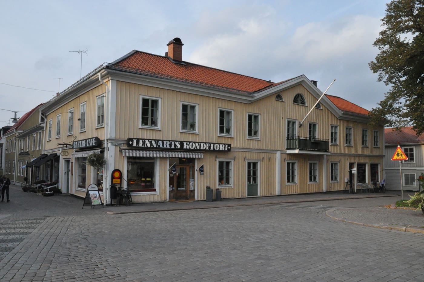 Guldsmeden 1