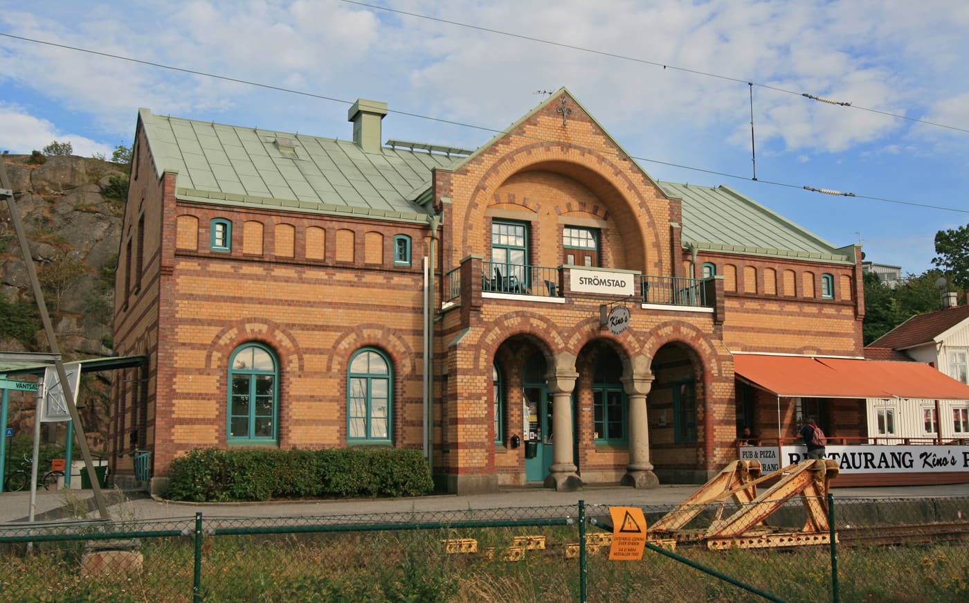 Strömstad railway station