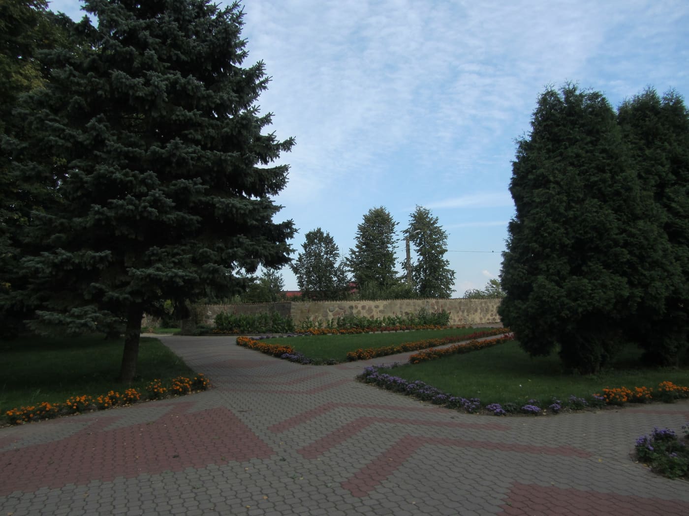 Bernardine Monastery in Tykocin - garden and monastery yard