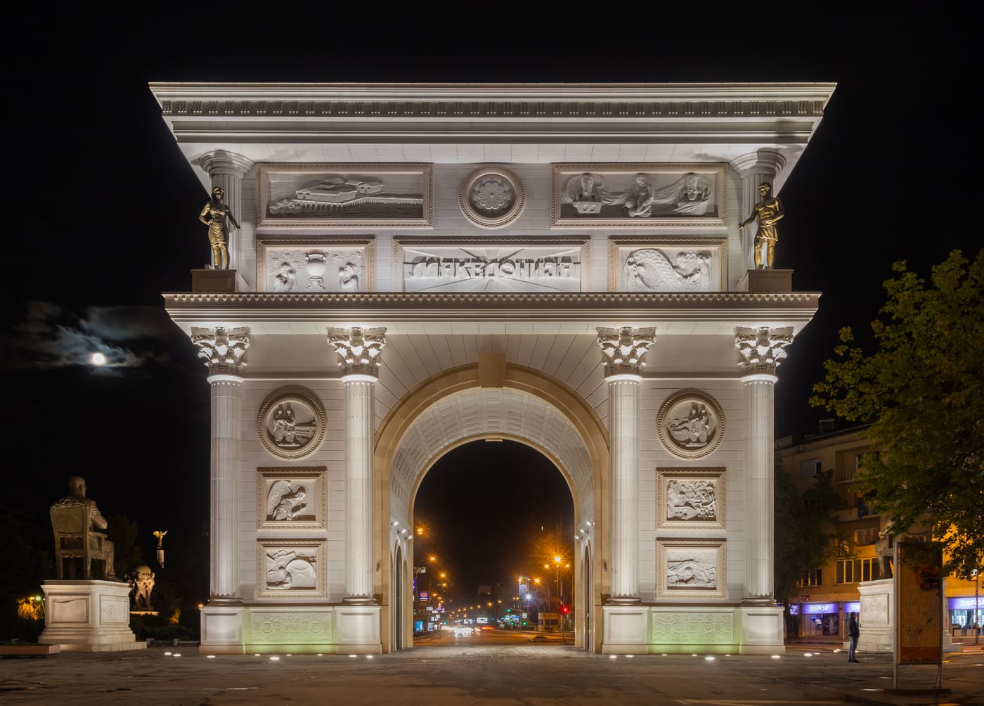 Porta Macedonia