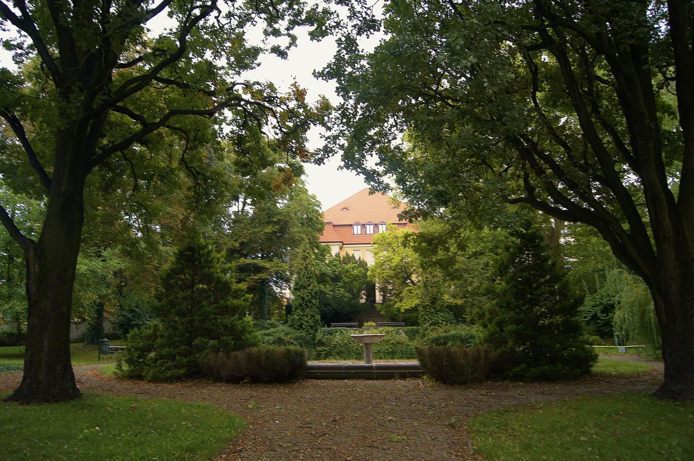 Garden of Robert Schweikert's palace
