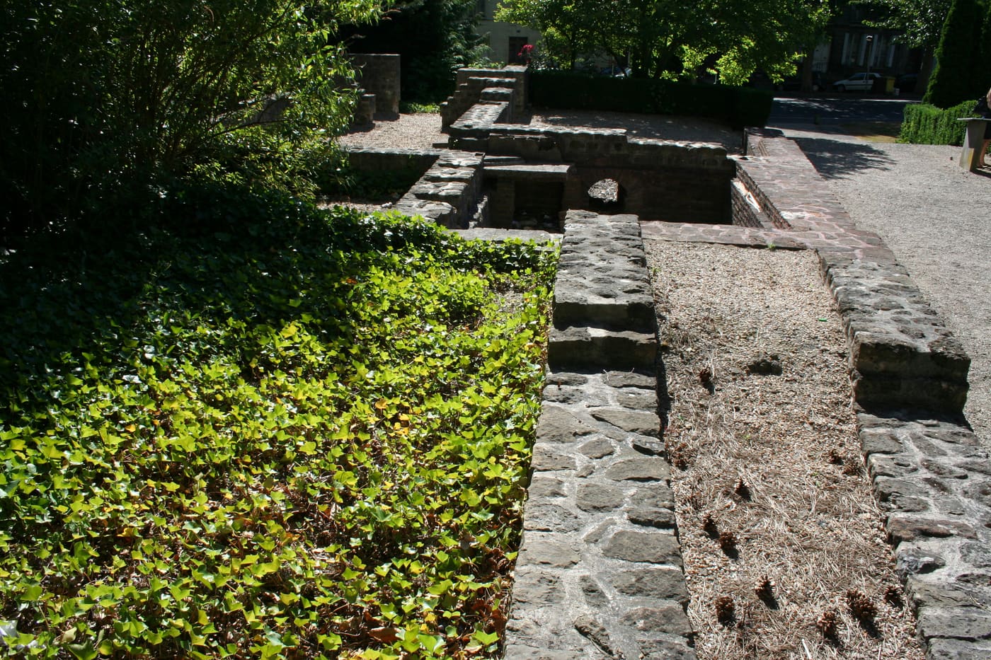Ensemble des vestiges gallo-romains du Centre hospitalier de Lisieux