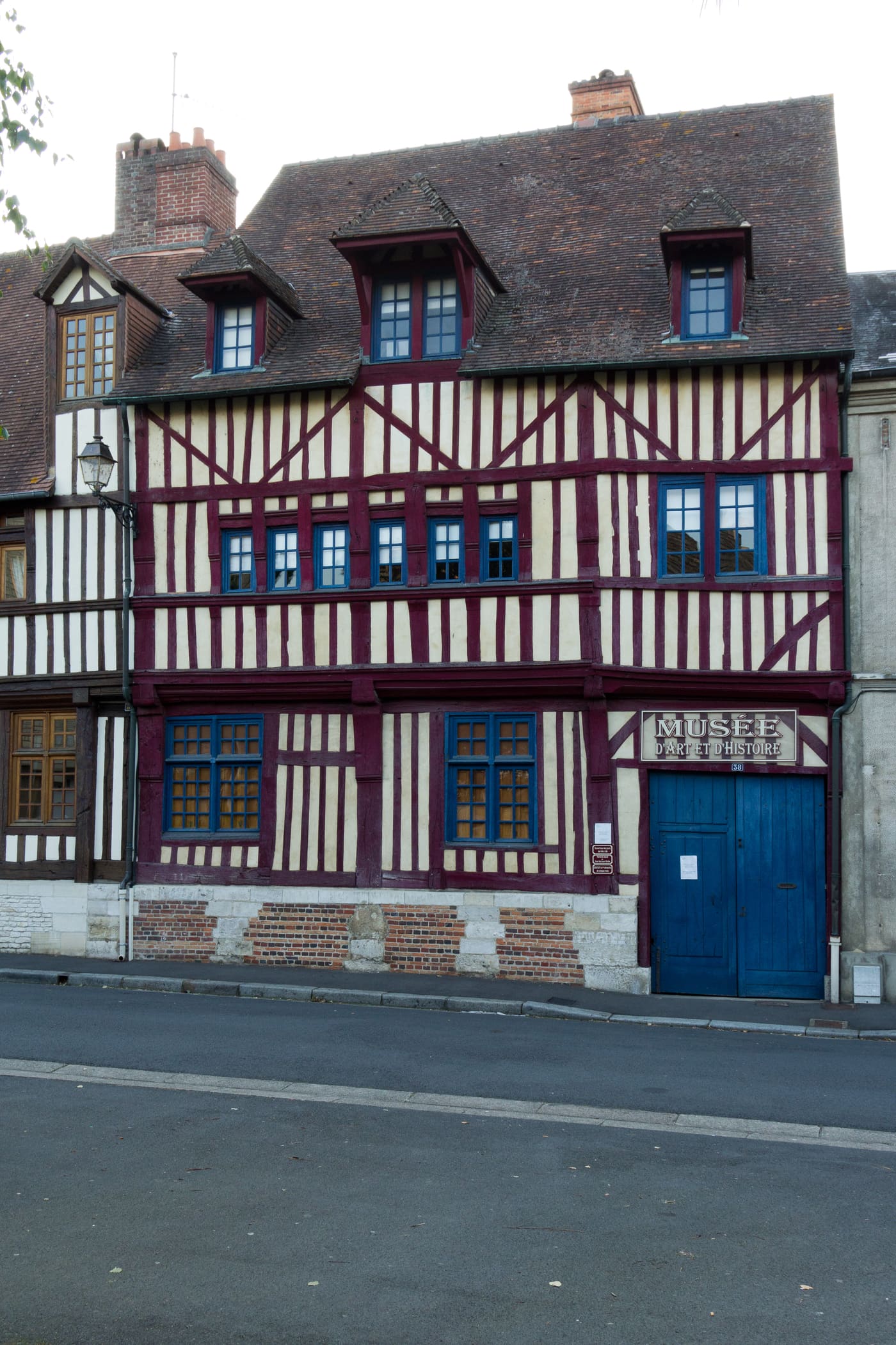 musée d'art et d'histoire de Lisieux