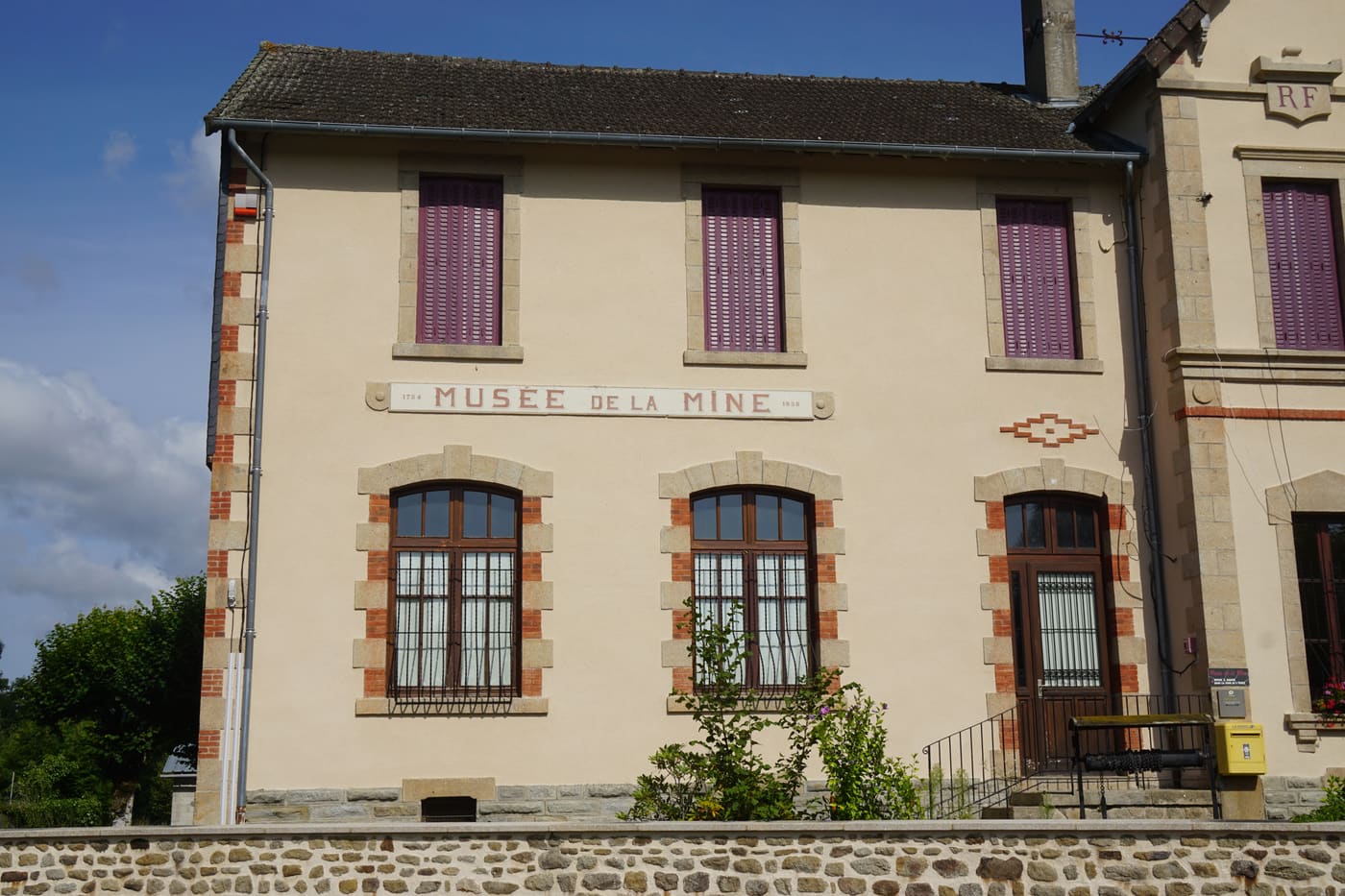 Mairie et musée de la mine de Bosmoreau-les-Mines