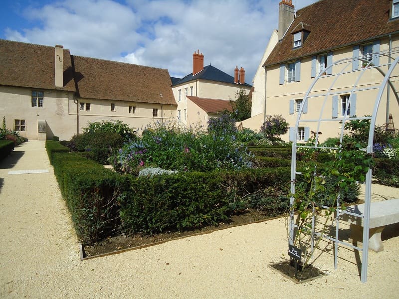 Musée de la Faïence et des Beaux-Arts