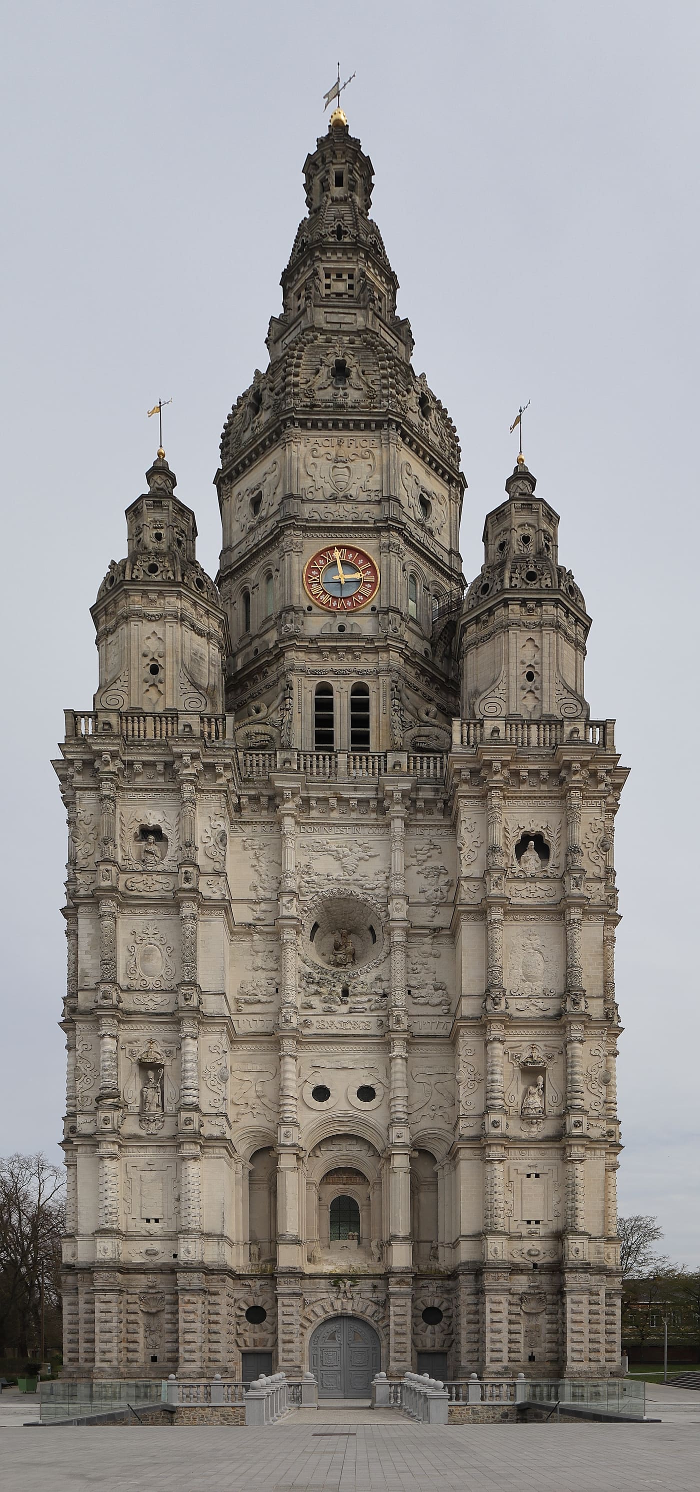 Musée municipal de la tour abbatiale de Saint-Amand-les-Eaux