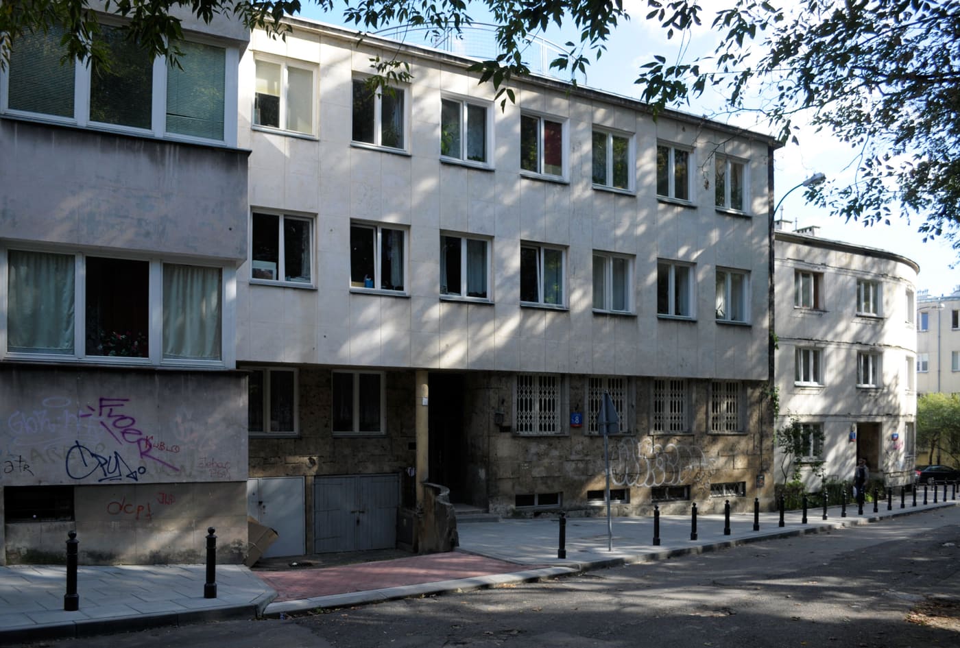 8 Dynasy Street in Warsaw