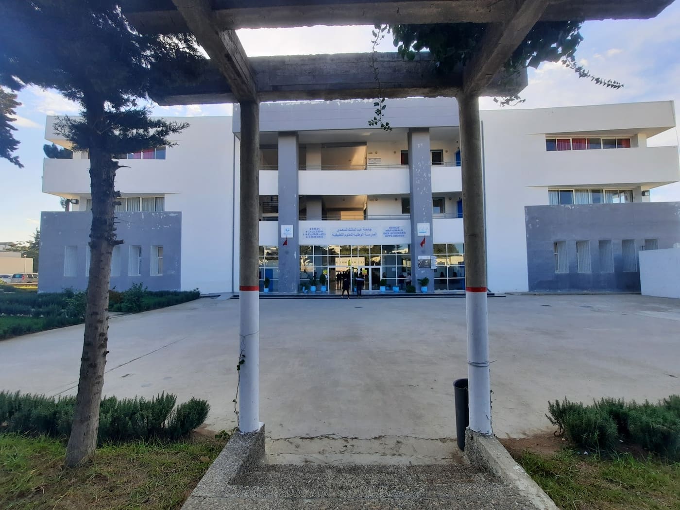 École nationale des sciences appliquées de Tanger