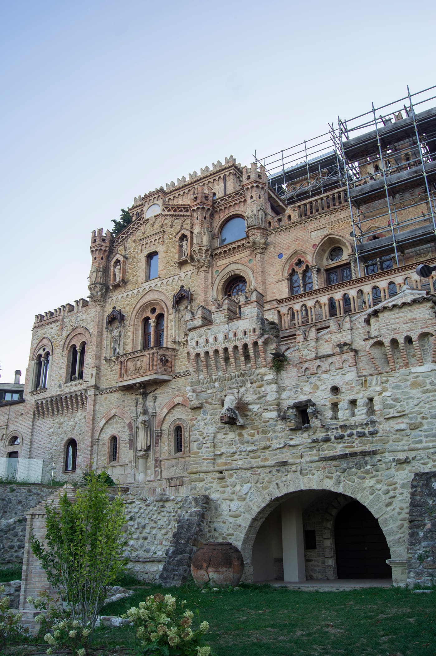 Della Monica castle
