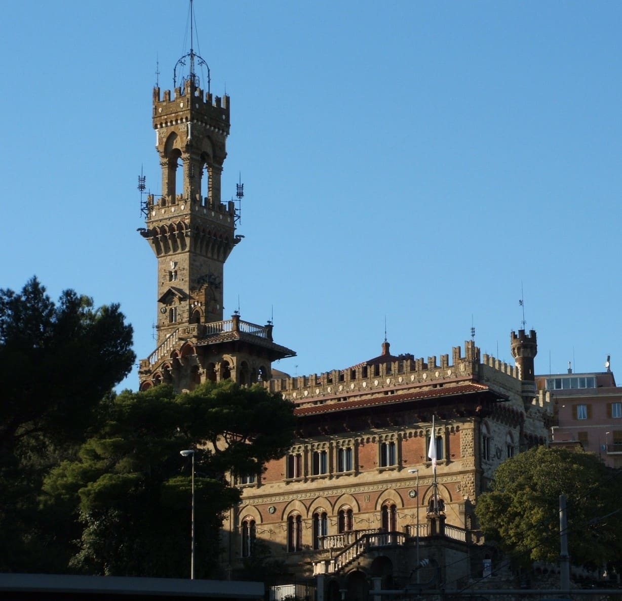 Mackenzie Castle