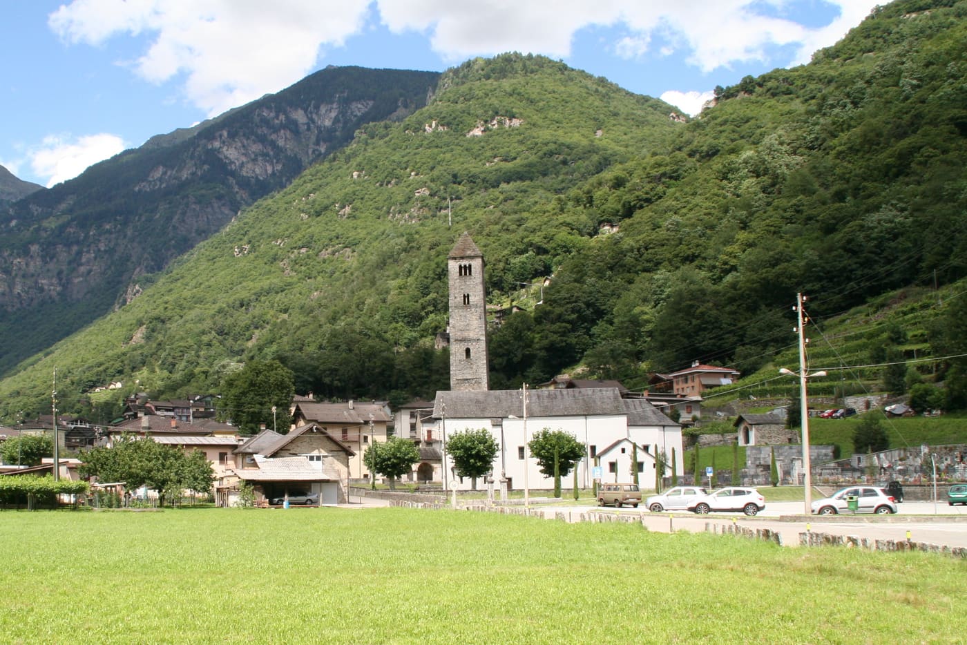 San Martino Parish Church with ossuary and churchyard