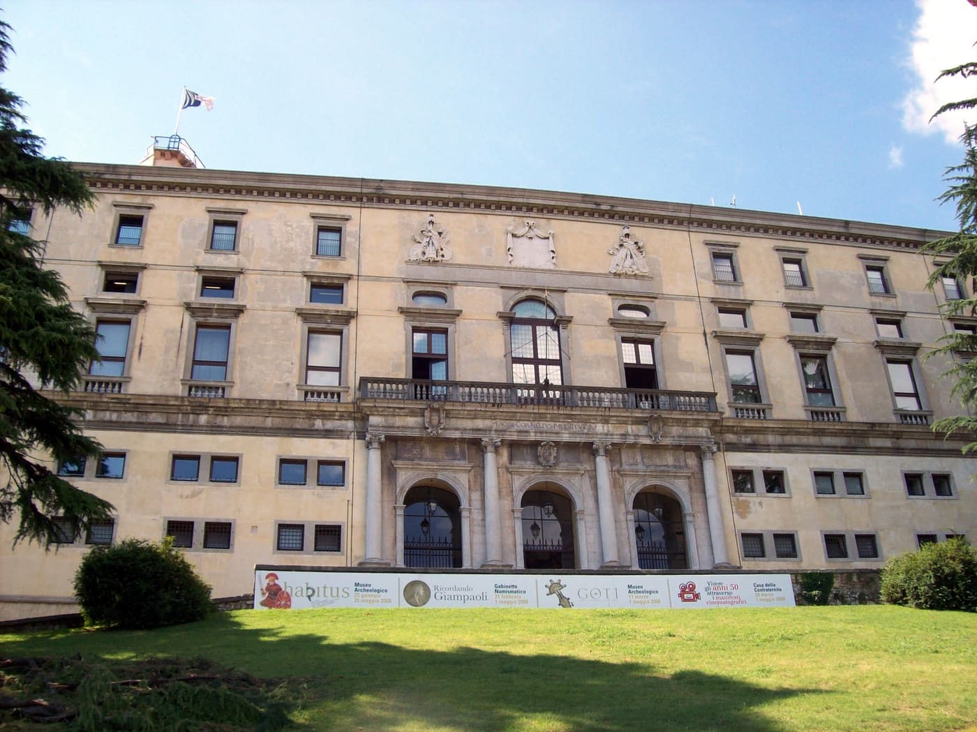 Civic Museums and Gallery of History and Art