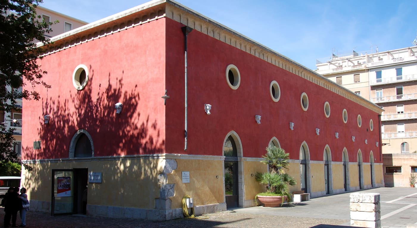 EXMA - Exhibiting and Moving Arts