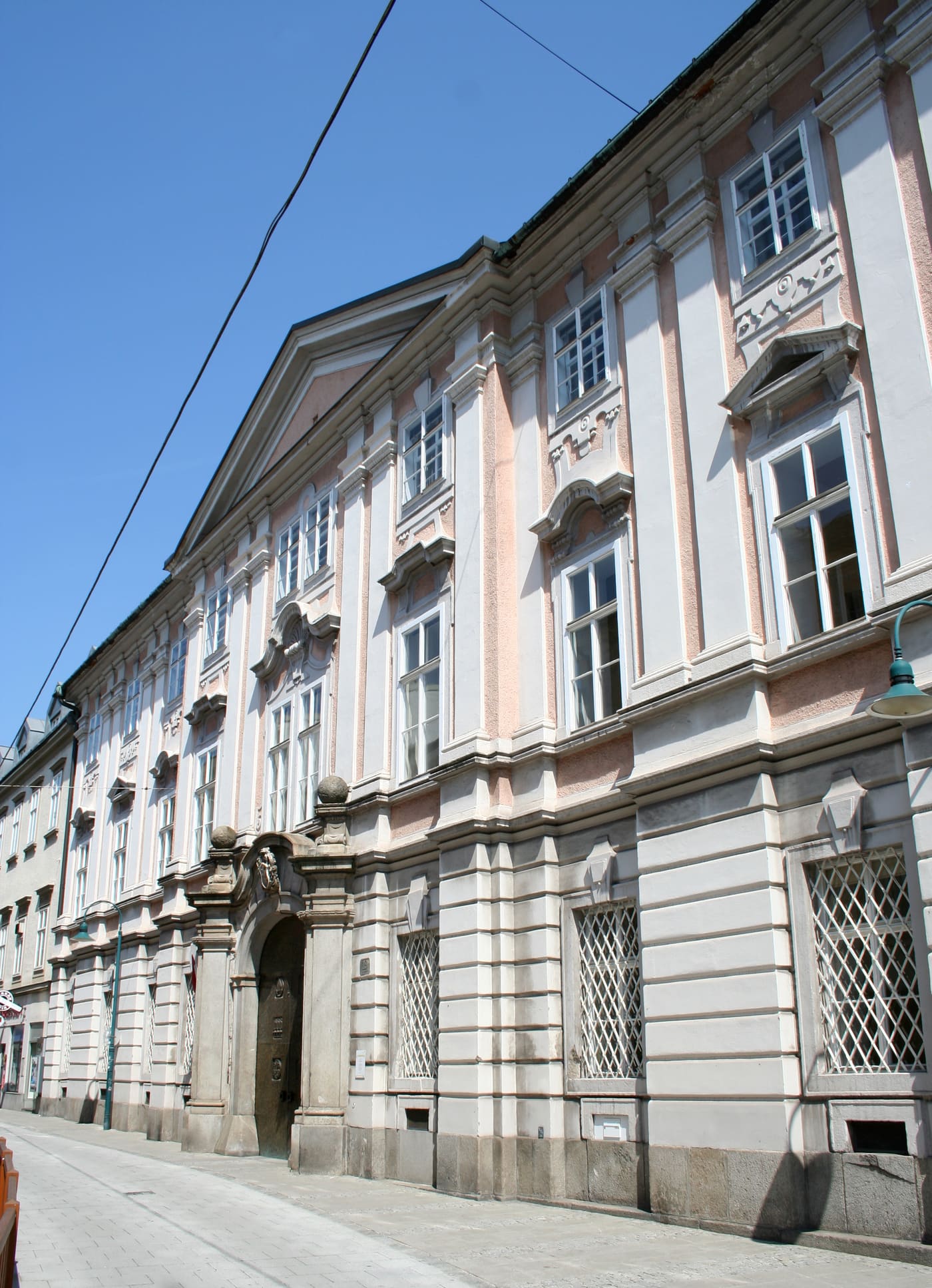 Bischofshof, Linz