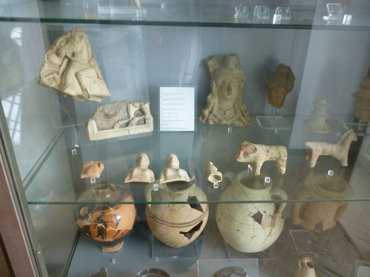 Phlegraean Fields Archaeological Museum