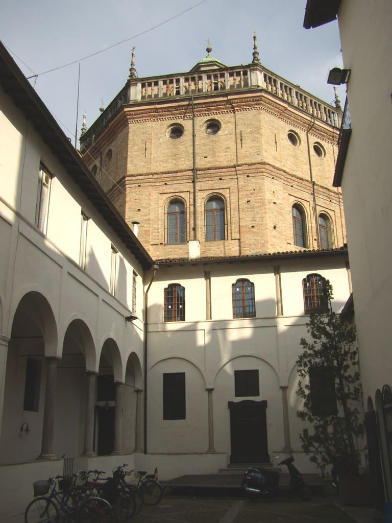 Incoronata treasure museum (Lodi)