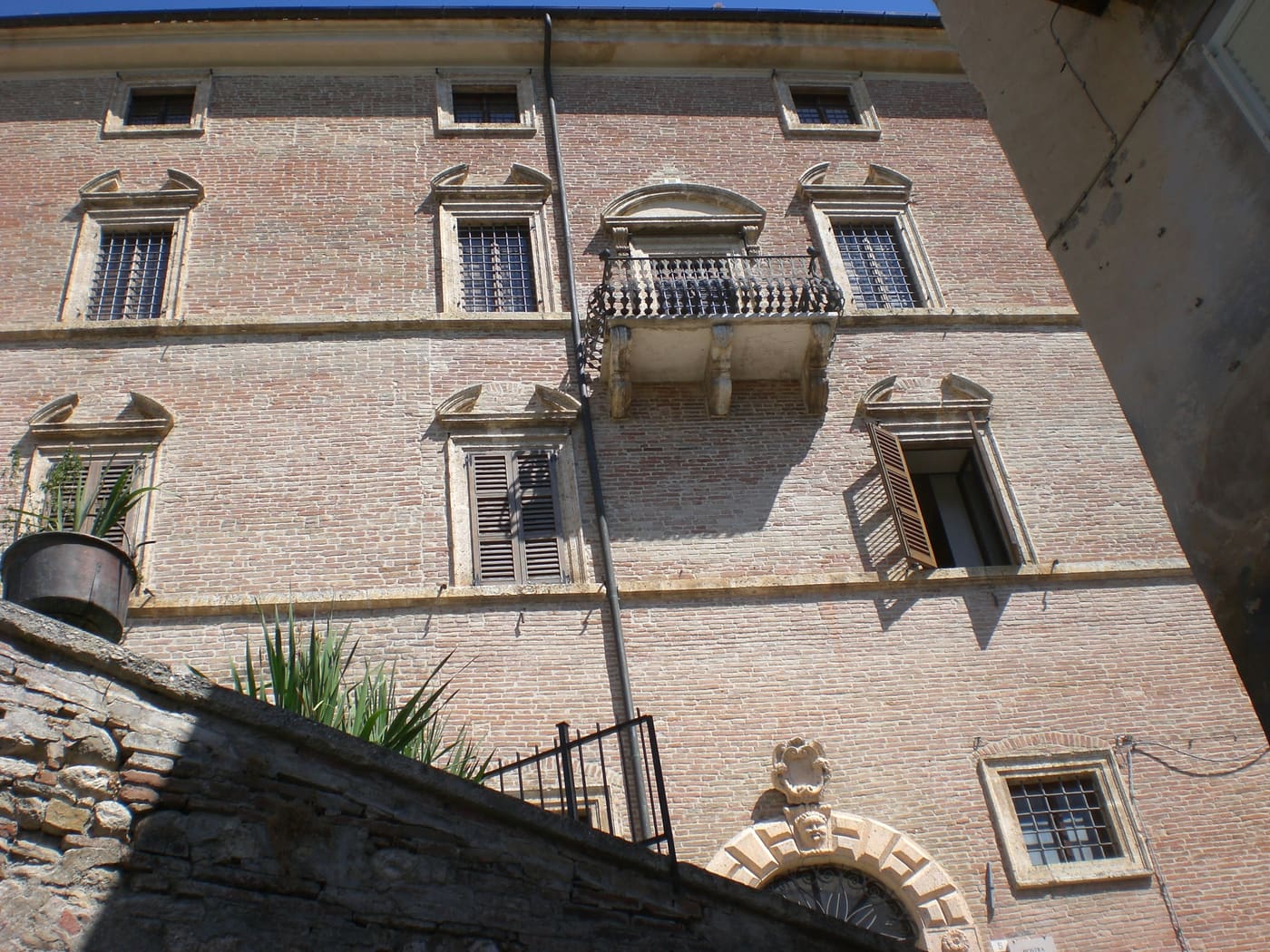 Pinacoteca Civica Fortunato Duranti