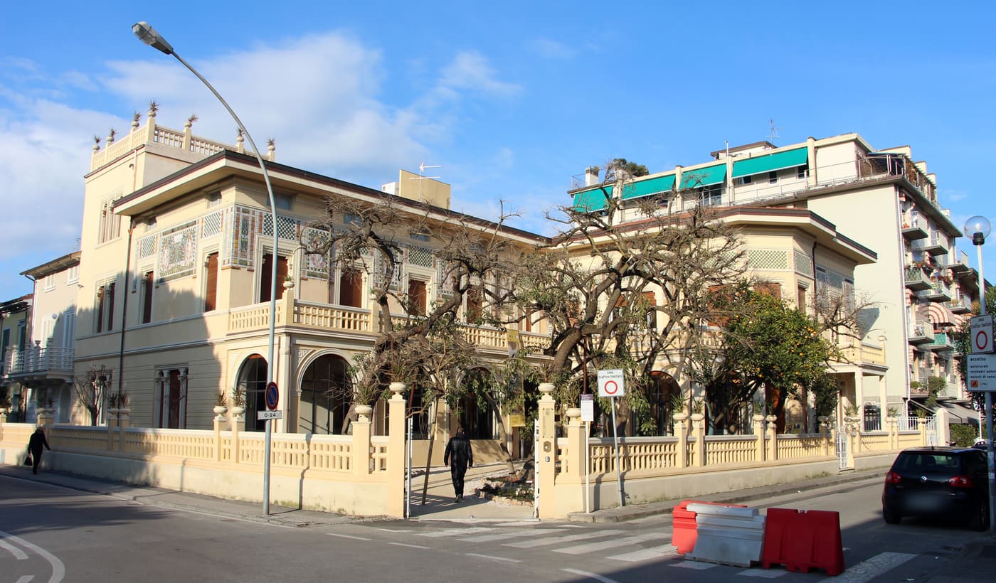 Villa Argentina (Viareggio)