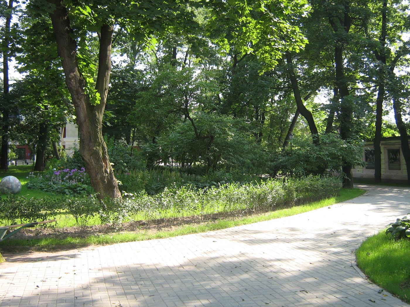 Izmailovsky garden (Saint Petersburg)