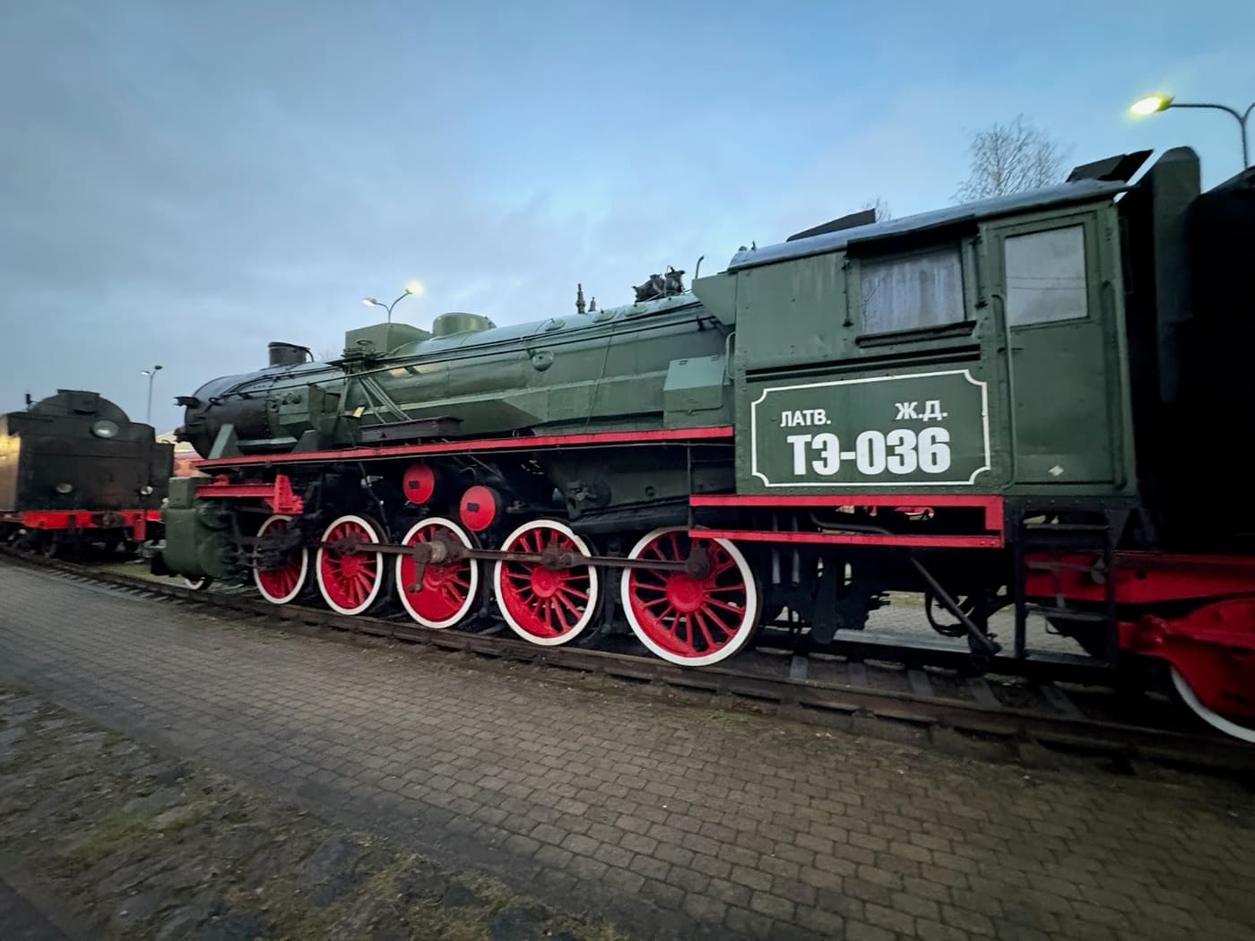 Museum trains at Rizhsky Rail Terminal