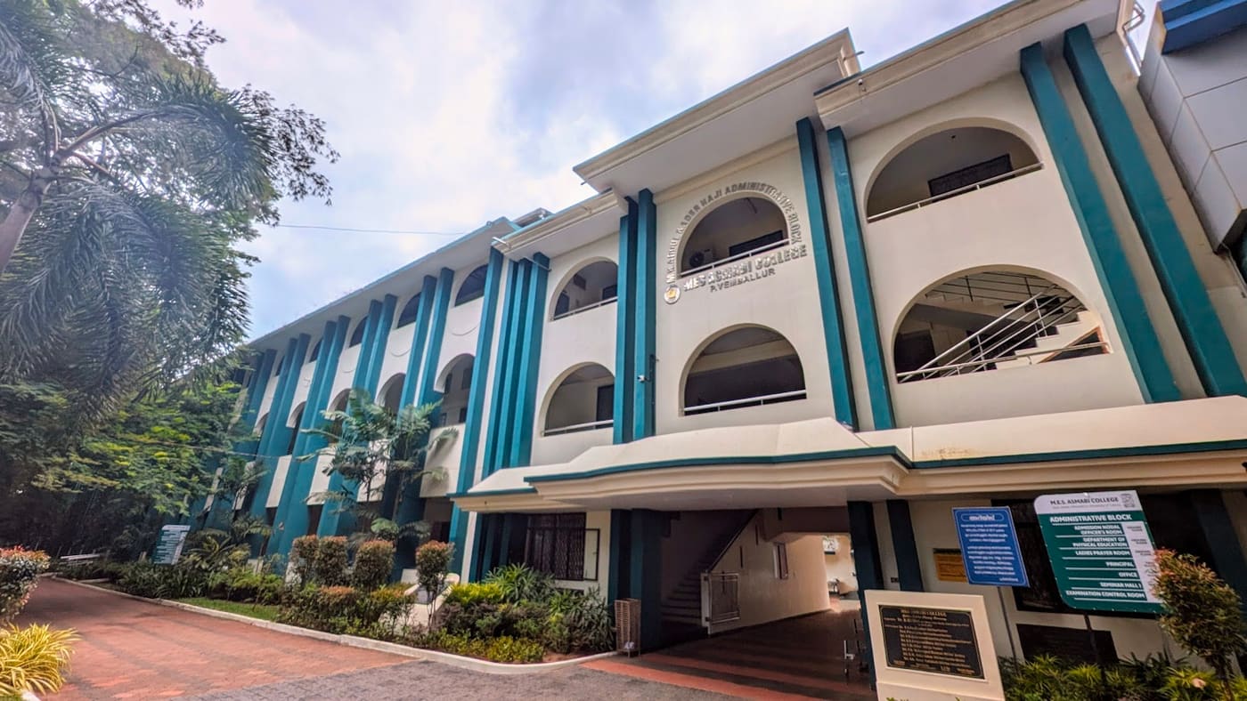 MES Asmabi College