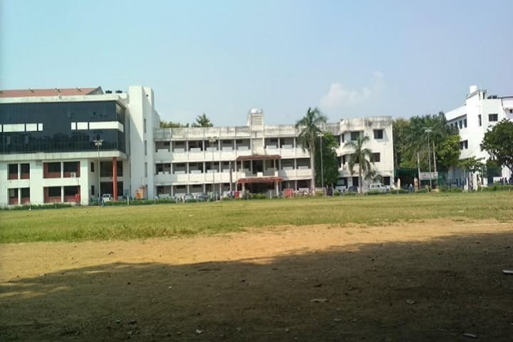 Dhanwate National College
