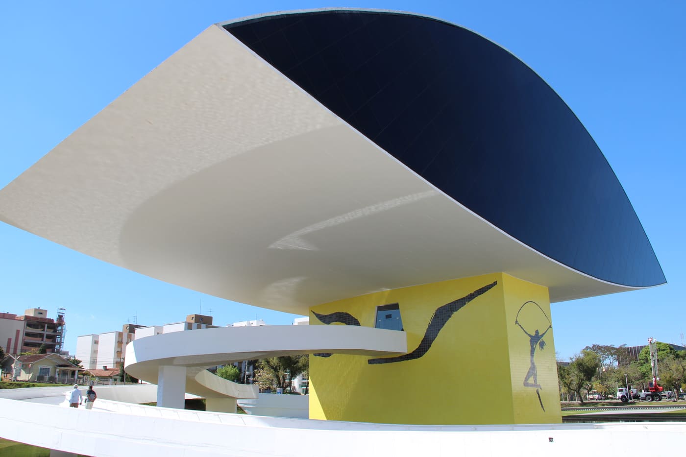 Oscar Niemeyer Museum
