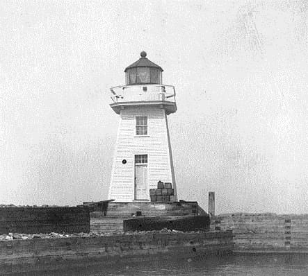 Burlington Breakwater Lights