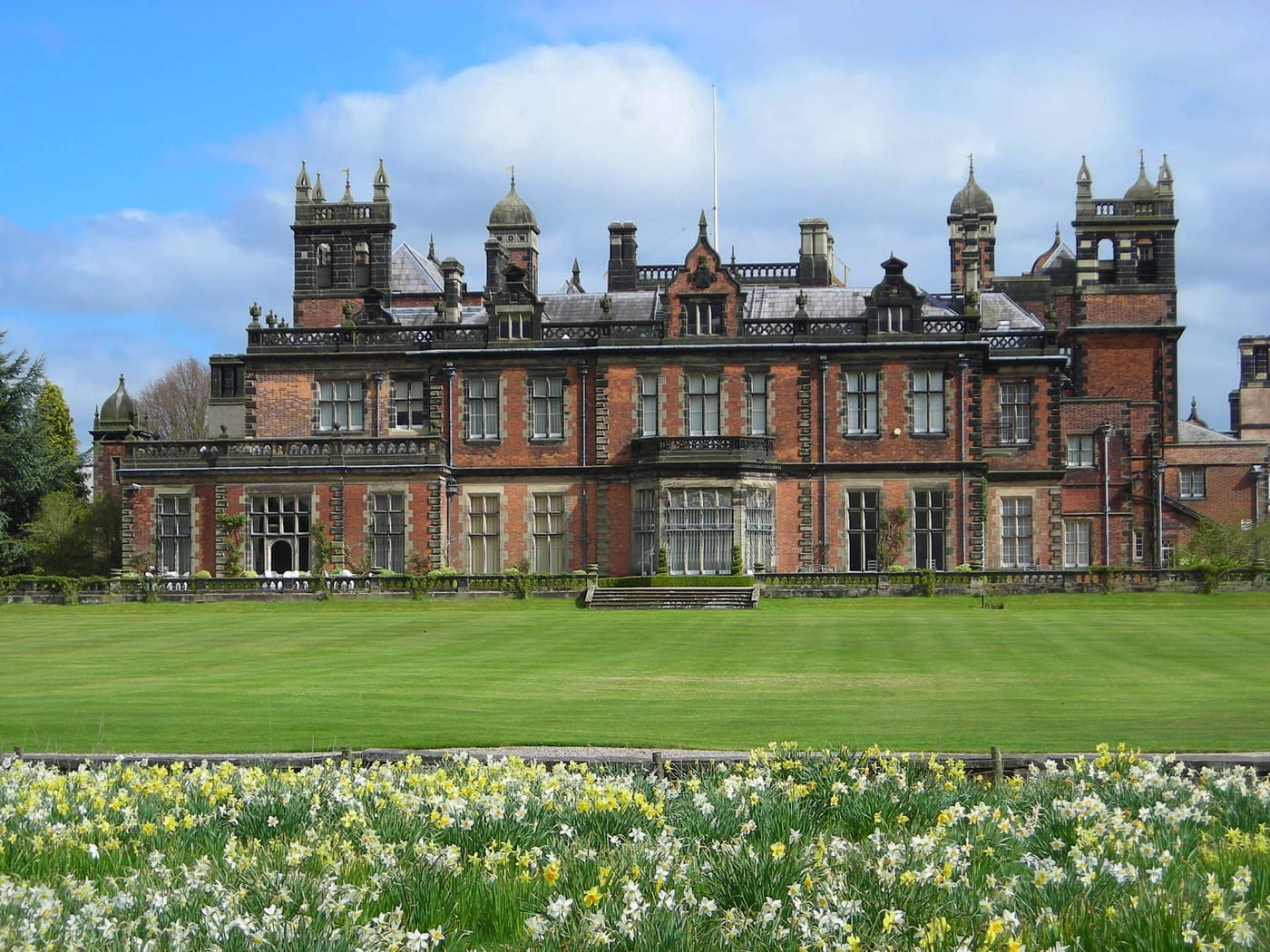 Capesthorne Hall