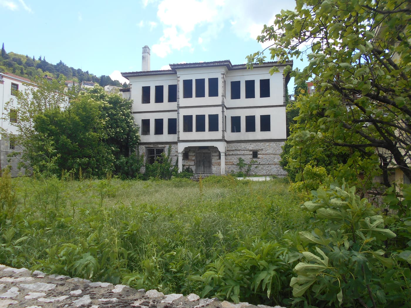 Tzotzas Mansion