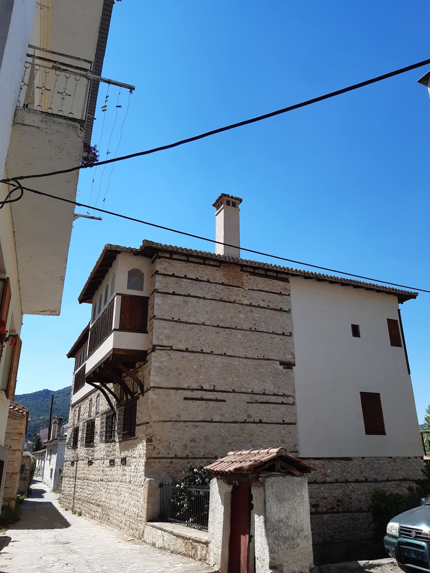 Sapuntzis Mansion