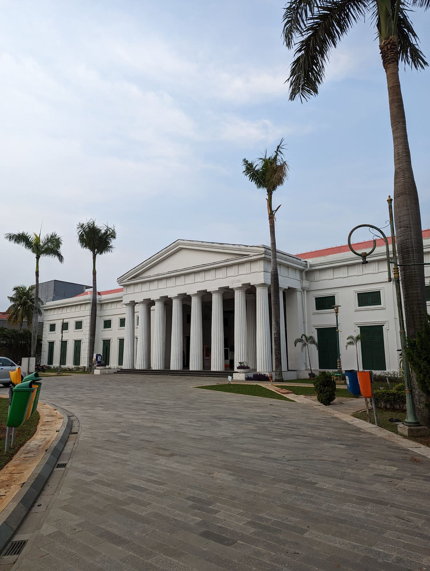 Fine Art and Ceramic Museum