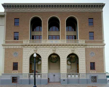 Fresno Metropolitan Museum of Art and Science