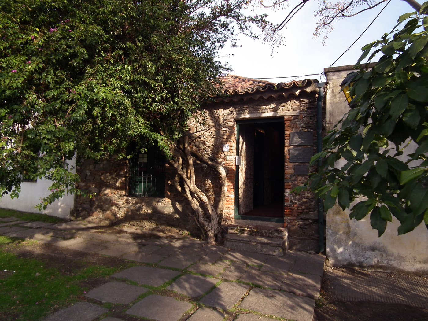 Portuguese Museum