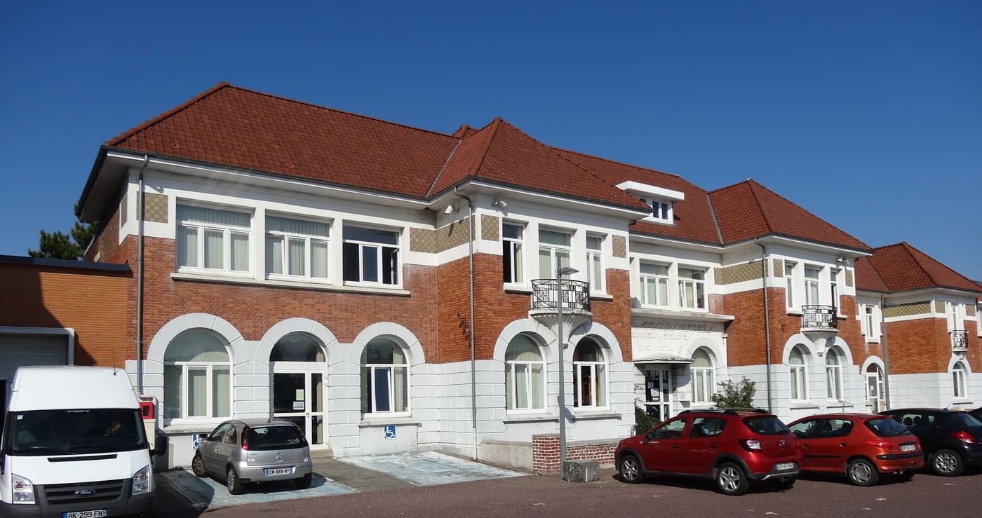 Société de Secours Mutuels des ouvriers et employés de la Compagnie des mines de Béthune et maison du médecin-chef