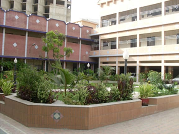 Government College of Commerce & Economics