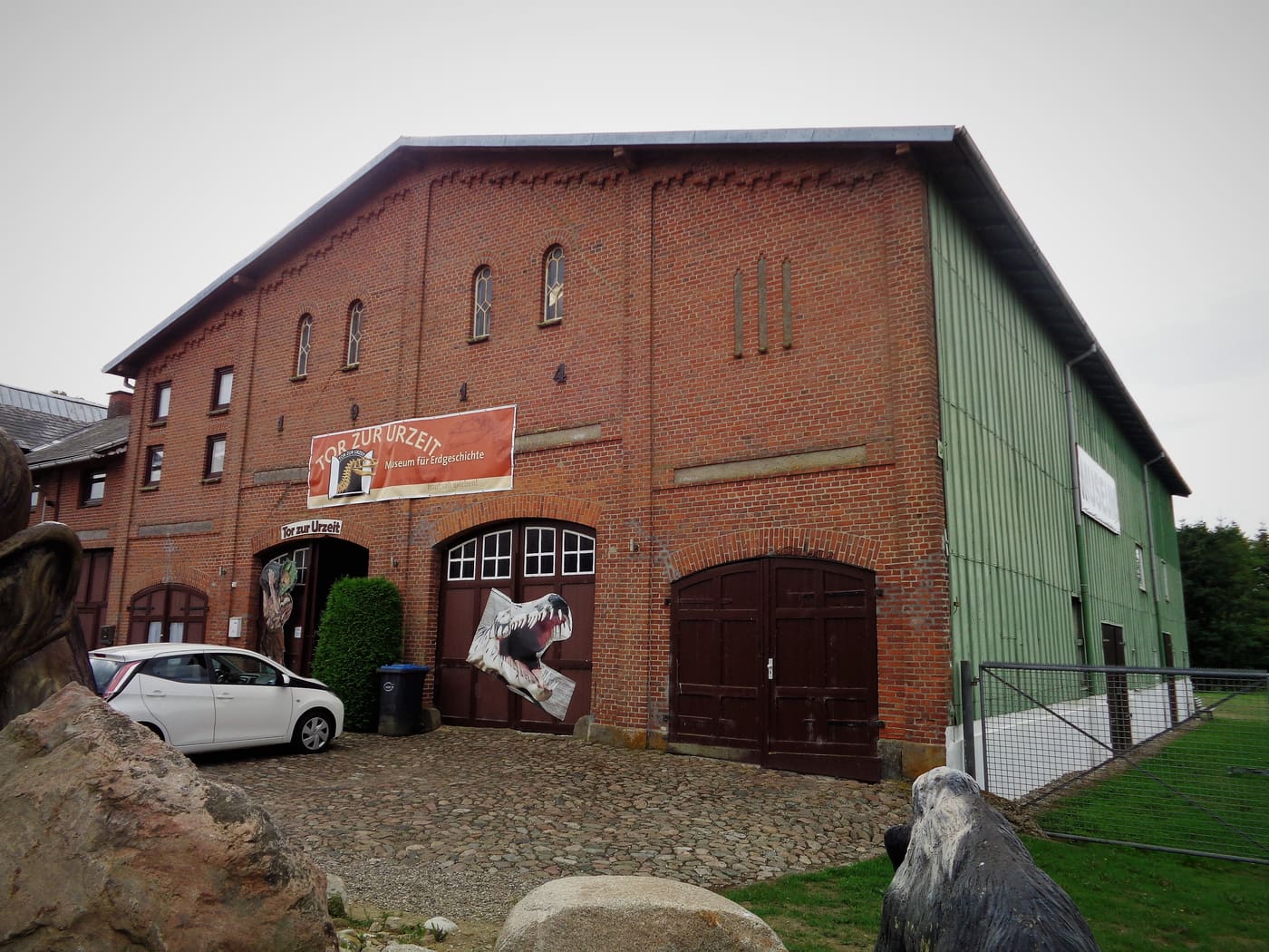 Museum Gate to prehistoric times