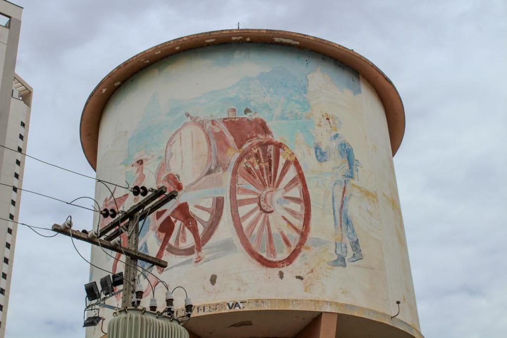 Engenheiro José Luiz de Borges Garcia Water Memorial