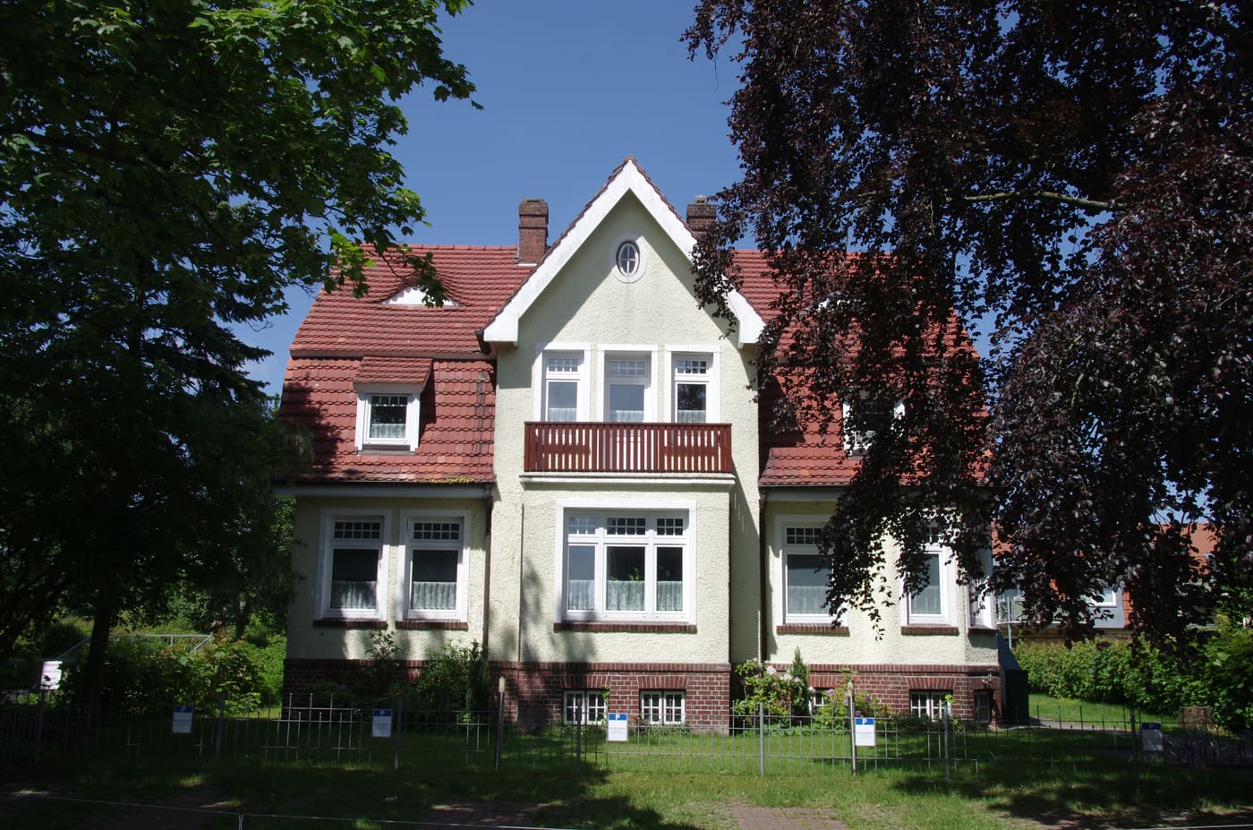 Schleswiger Straße 3–7
