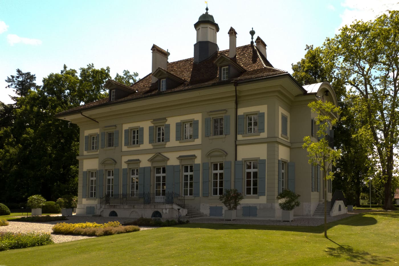 Hofwil castle and institute buildings
