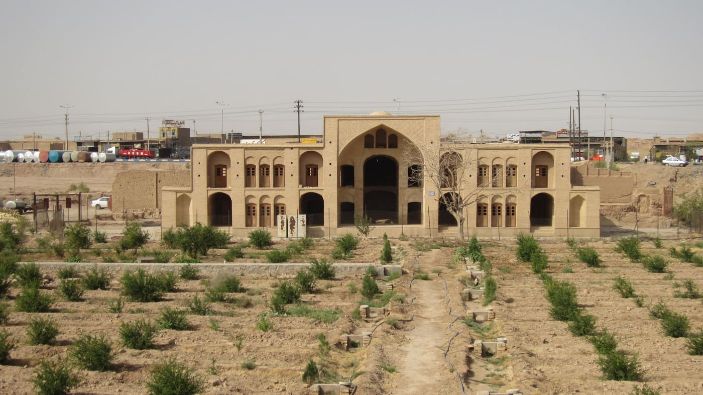 Hojjatabad Vazir Complex