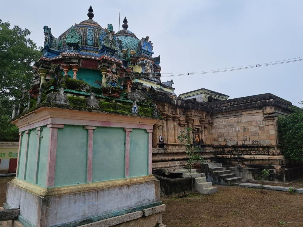Agastisvarar Temple, Manakkal Ayyempet