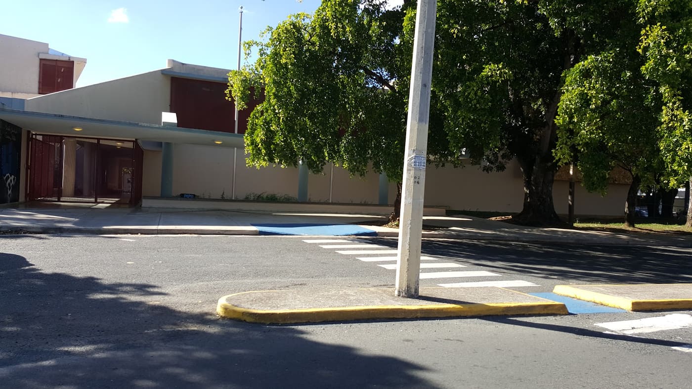 University Gardens High School