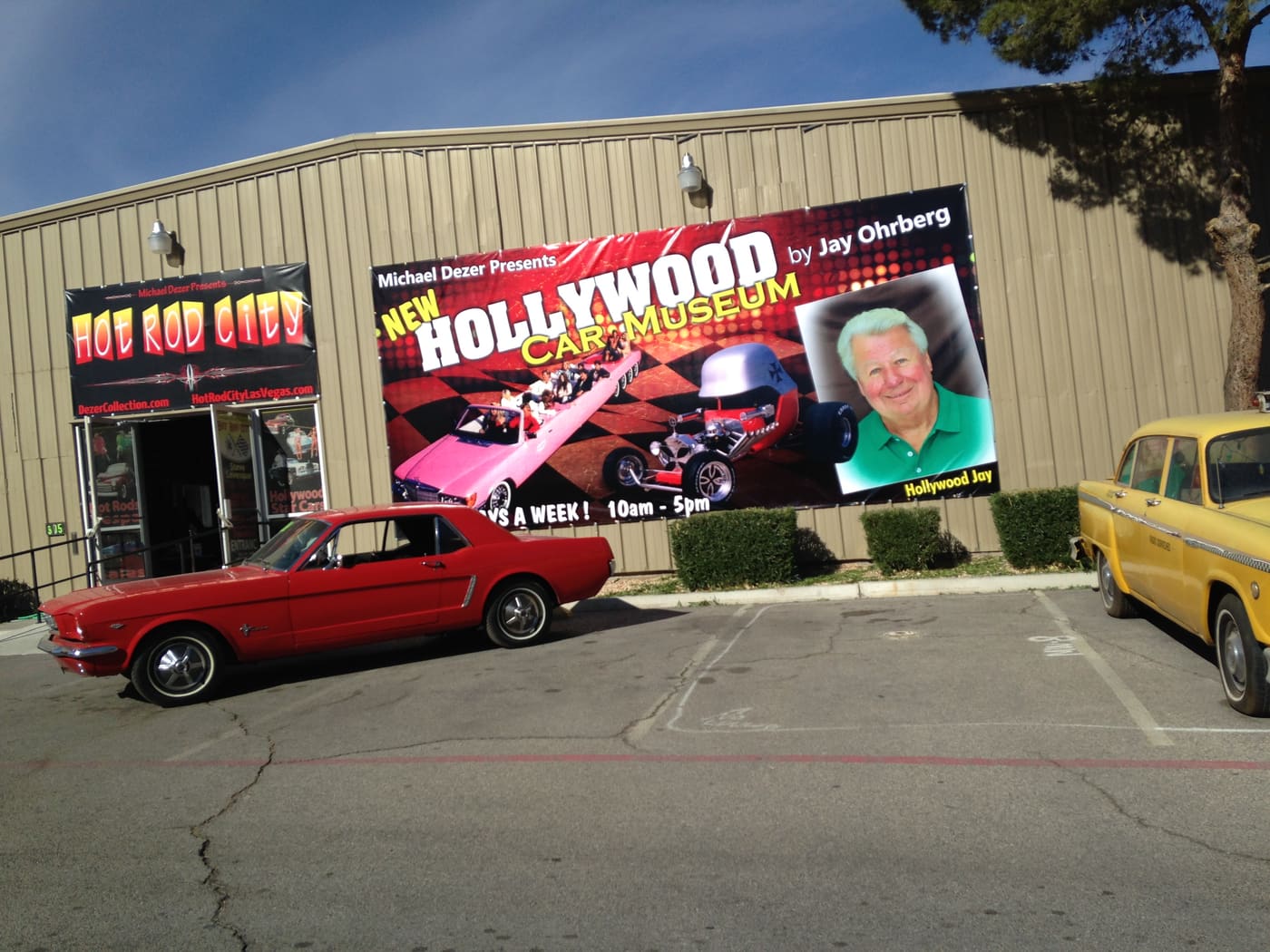 Hollywood Cars Museum