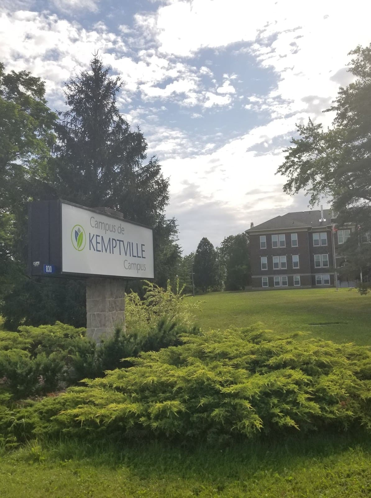 Kemptville College