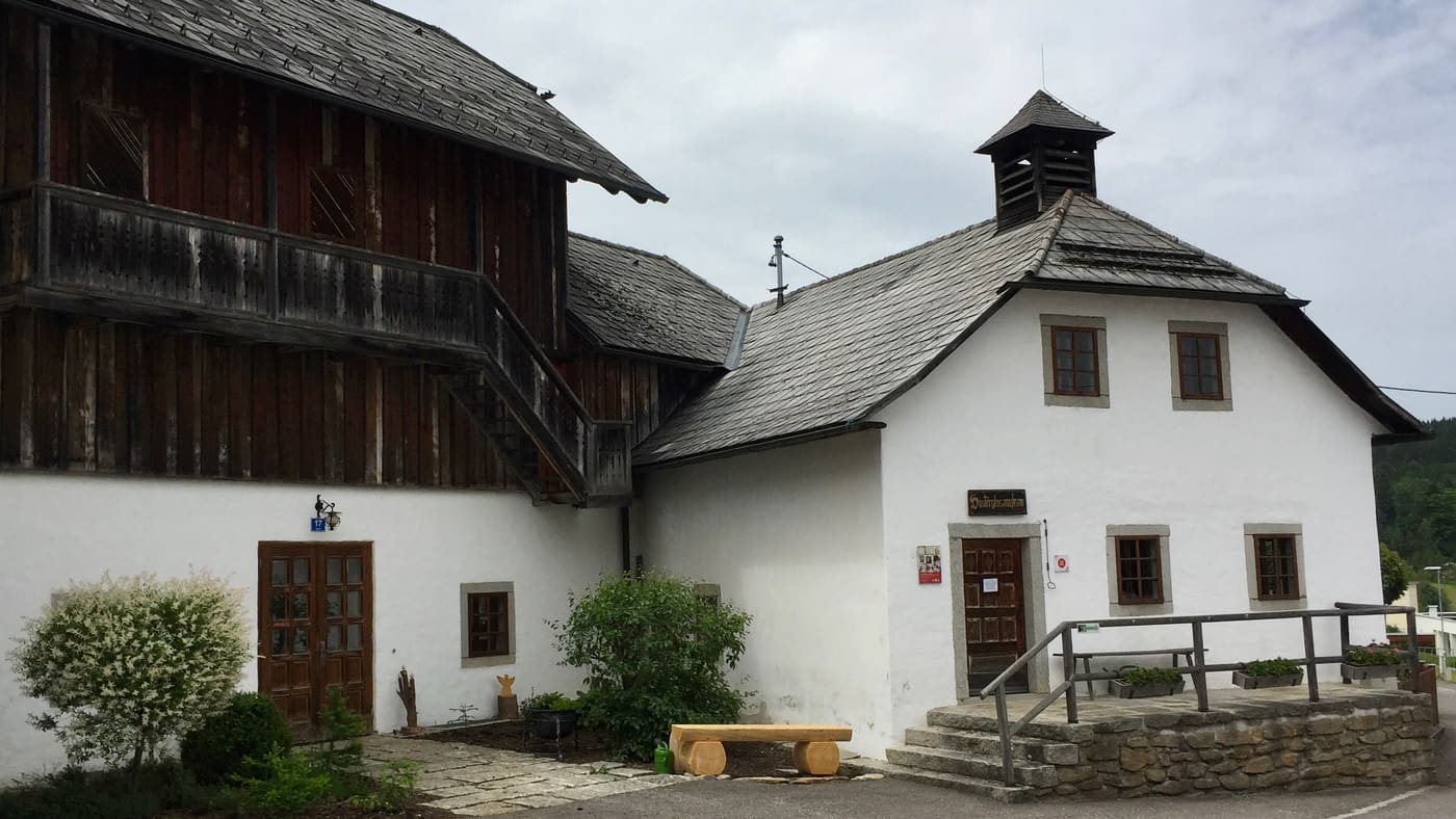 Hinterglasmuseum in Sandl