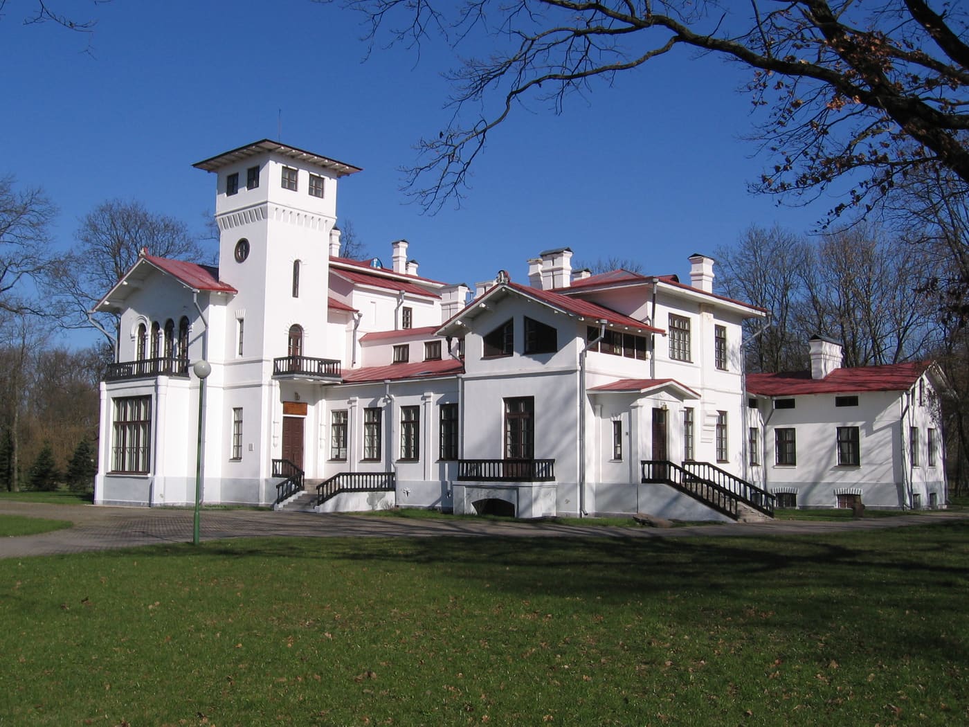 Pruzhany Palace