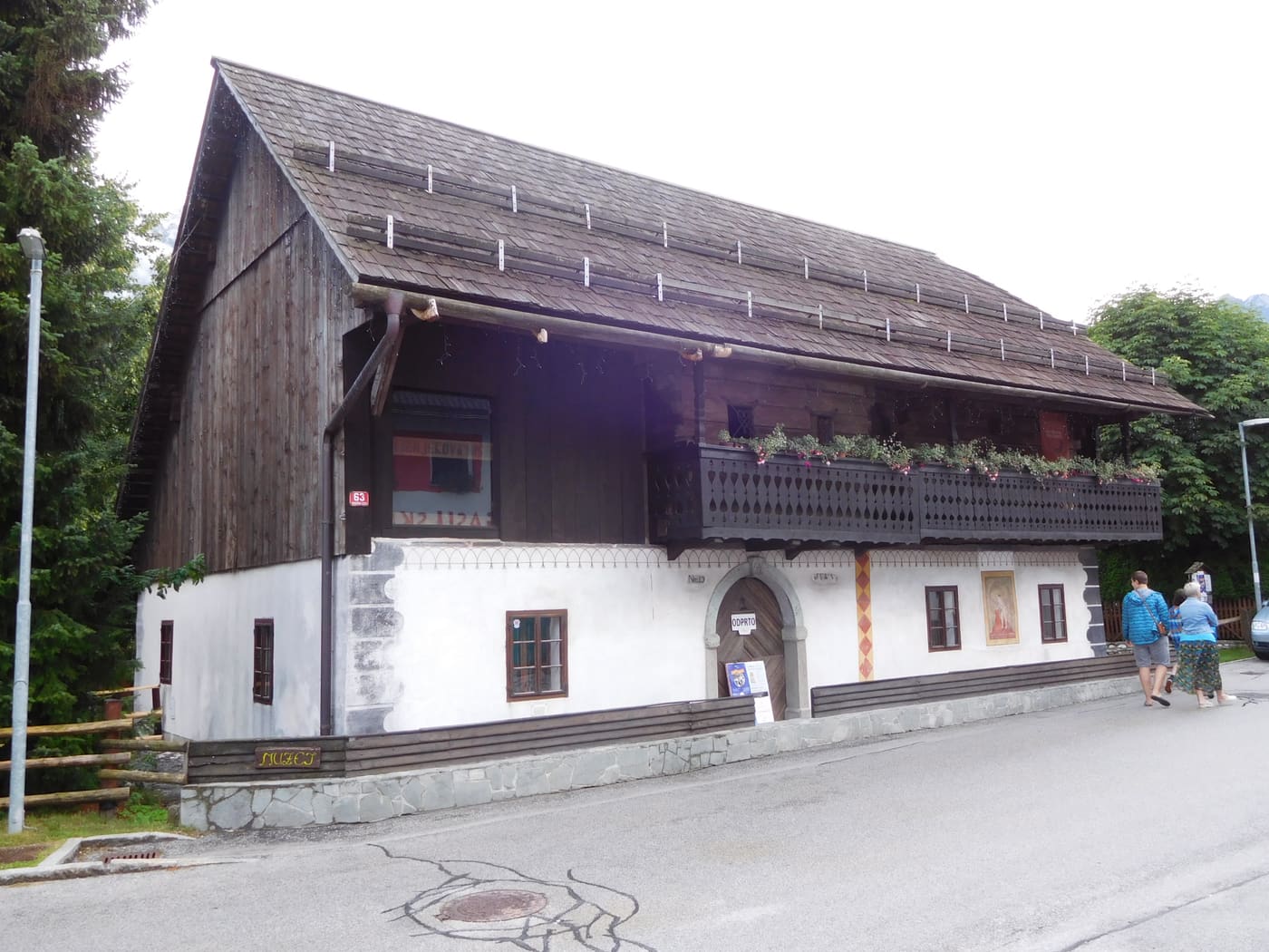 Liznjek Farm