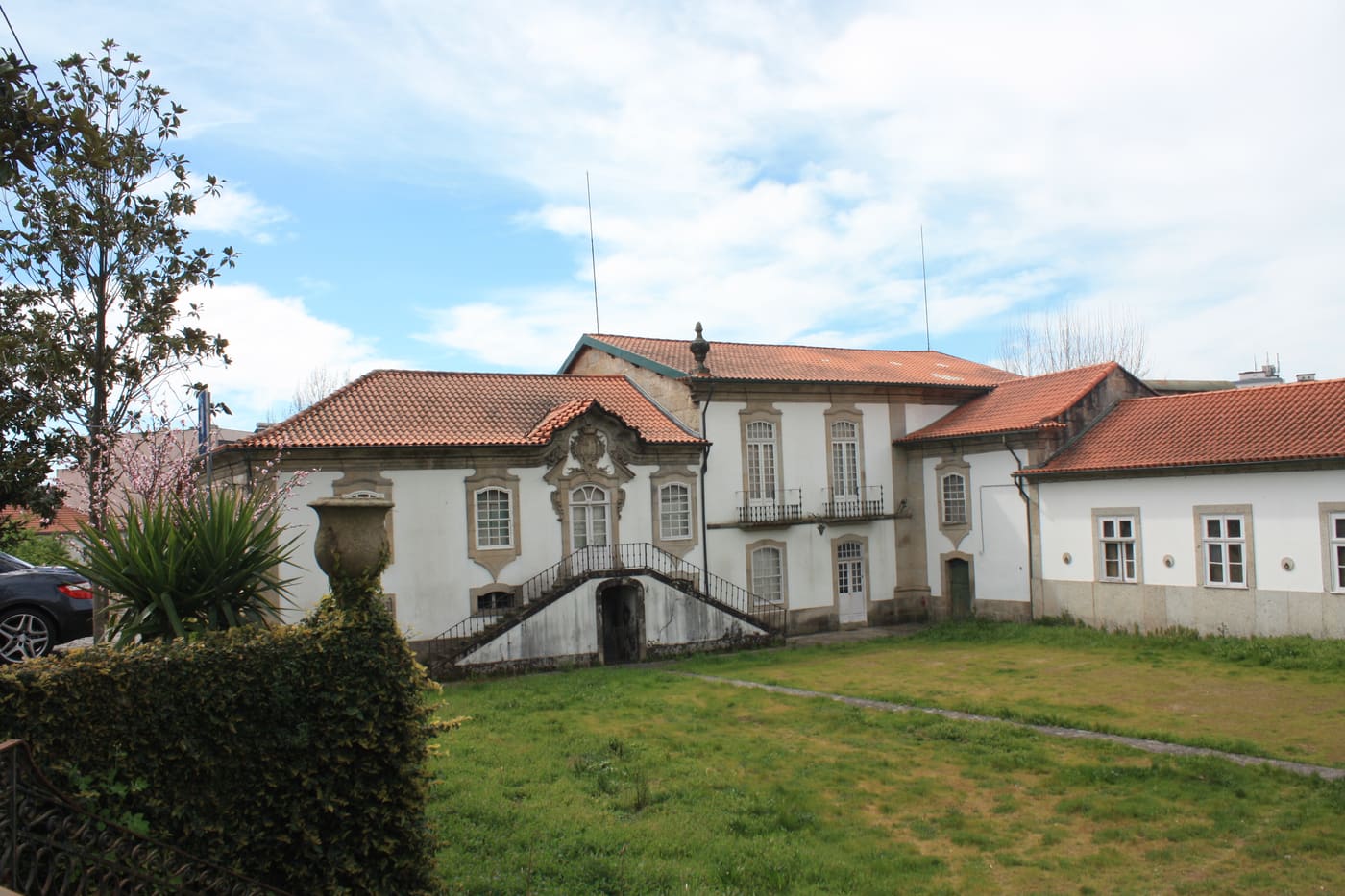 Casa do Proposto e seus jardins